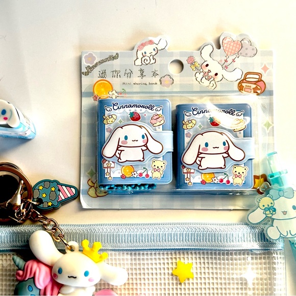🩵Cinnamoroll Adorable Christmas Stocking Stuffer 6-Piece Mini Bundle - Picture 7 of 7